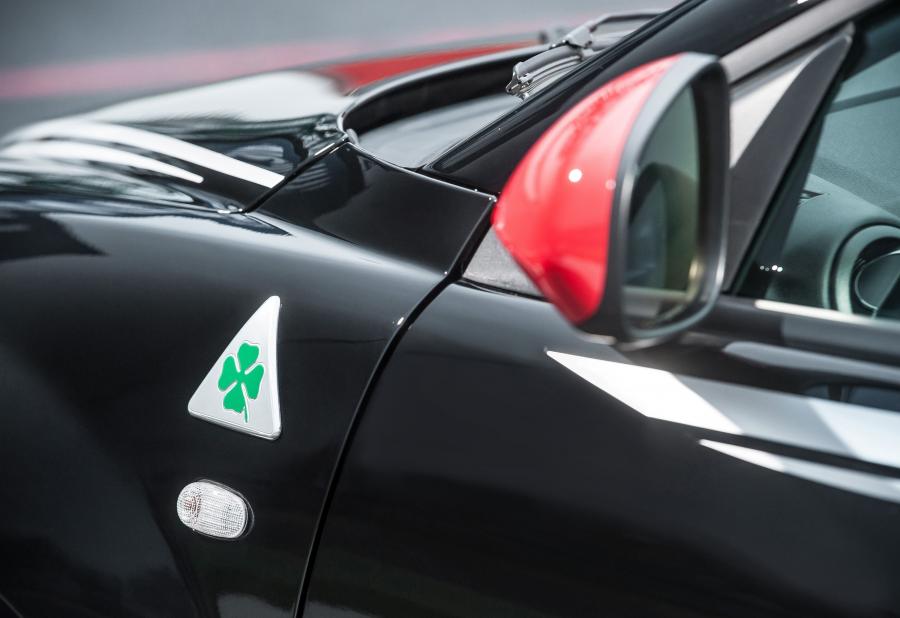 Детали экстерьера Alfa Romeo MiTo SBK Limited Edition (955) 2013 года  (UK) (фото 6 из 15)